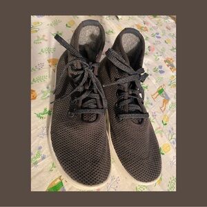 Allbirds hitops. 8
